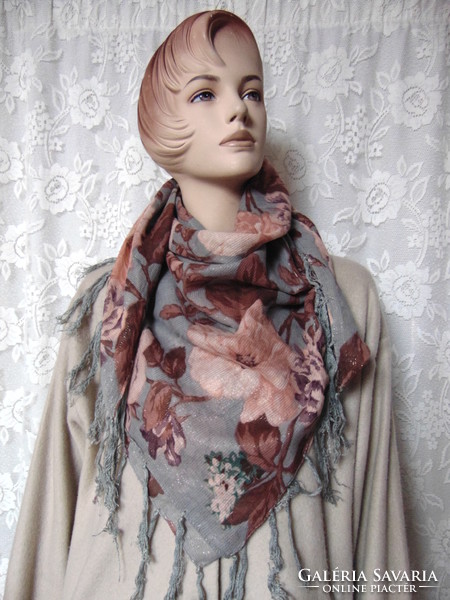 Beautiful hydrangea and rose pattern scarf