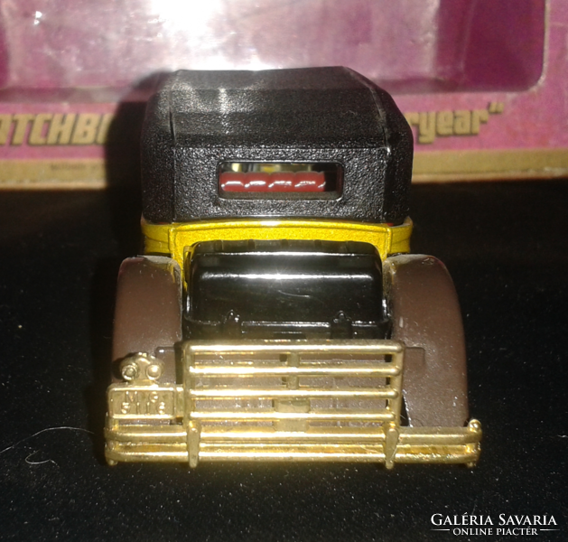 Matchbox y-15 1930 Packard Victoria - made in England (1973) - in box