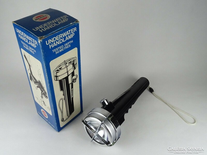 1Q729 berec battery-powered diving light in a box, 50 meters