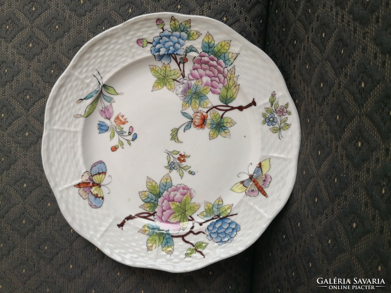 Antique Herend Victoria pattern plate, 1870s