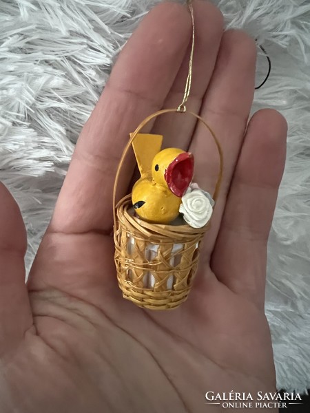 Bird in a basket Easter decoration