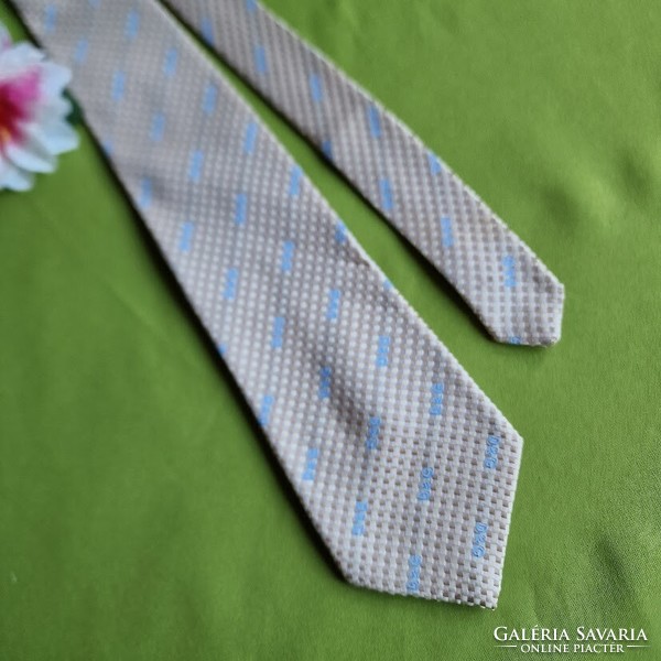 ESKÜVŐ NYK69 - Apró arany kockás - selyem nyakkendő