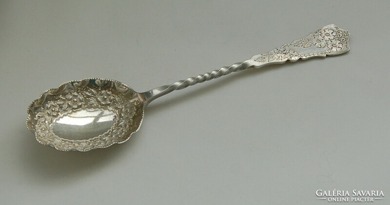 Antique silver-plated berry fruit serving spoon/berry fruit serving spoon/William Nowill Sheffied