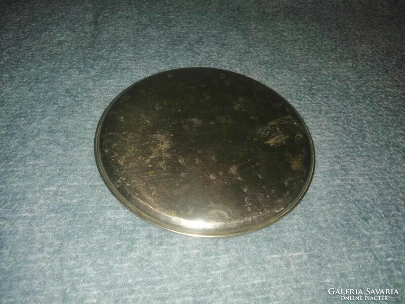 Round metal tray 18 cm (a7)