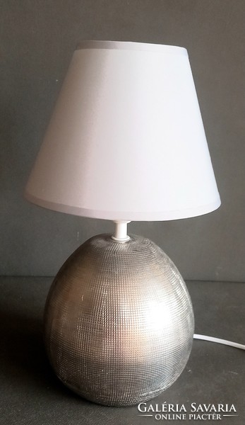 Design asztali lámpa  ezüst ALKUDHATÓ Art deco