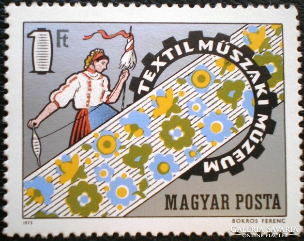 S2843 / 1972 textile museum stamp postal clear