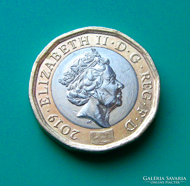 United Kingdom - 1 pound - 2019 - ii. Queen Elisabeth