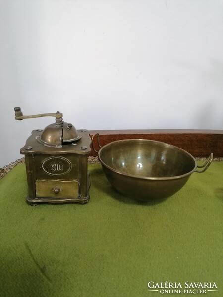 Old mini copper frother and copper coffee grinder