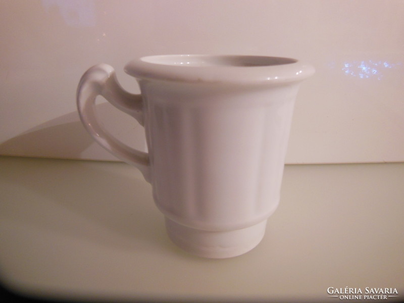 Filter - Karlsbad - antique - 10 x 9 cm - porcelain - perfect