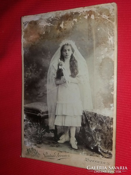 Antik 19. sz fotó Gyermek menyasszony a szegedi Lintner Ferencz műhelyéból képek szerint