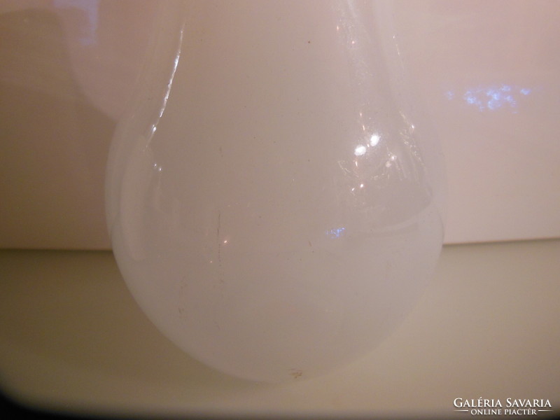Bottle - bulb-shaped - 22 x 10 cm - glass - 7 dl - flawless