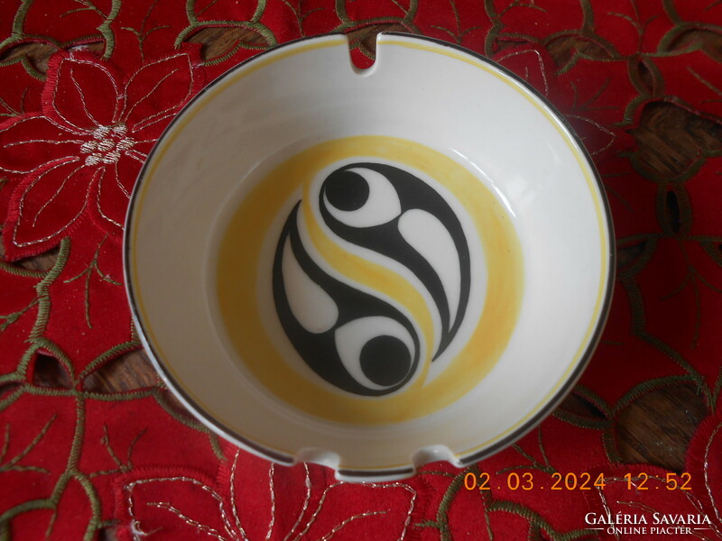 Zsolnay Turkish John ashtray / ashtray