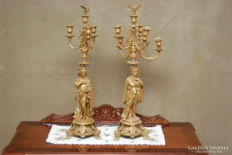 Aranyozott bronz rokokó gyertyatartó pár