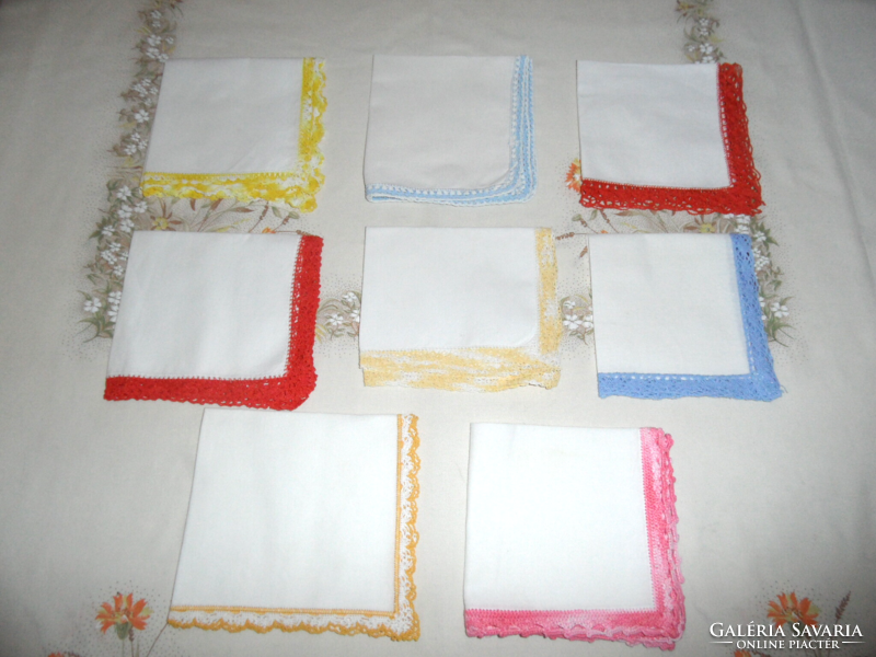 Colorful lace-edged handkerchief package (8 pcs.)