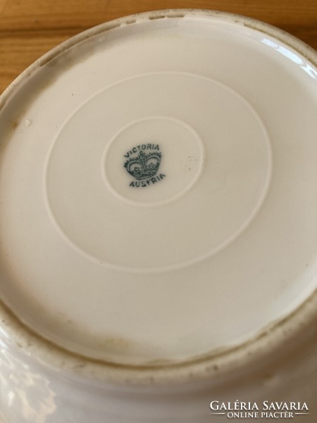 Victoria Austria porcelán tálka
