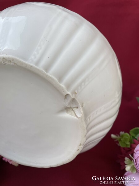 Fehér  porcelán pogácsástál tál pörköltes köretes hagyaték porcelán