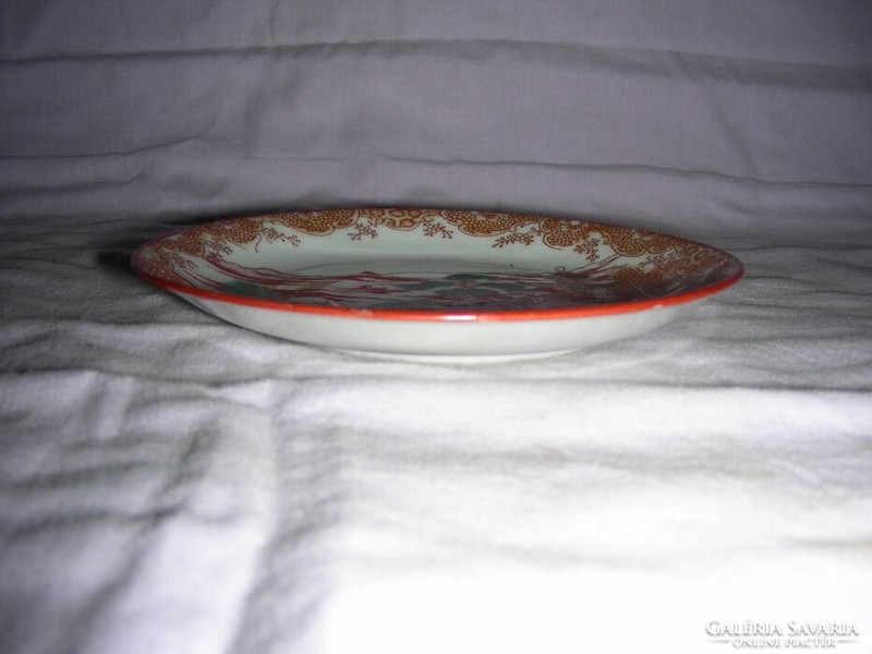 Keleti tojáshéj porcelán tányér