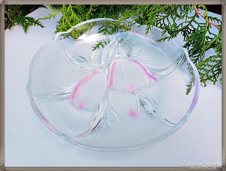 Vintage walther heavy glass crystal serving bowl / bowl / with a pink tulip with a ruffled edge.
