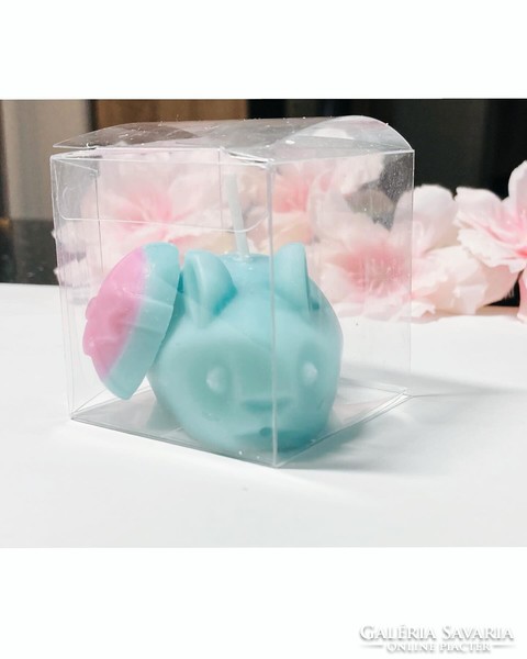 Cute soy wax bunny candle for Easter with egg scented wax in a box with chewing gum scent