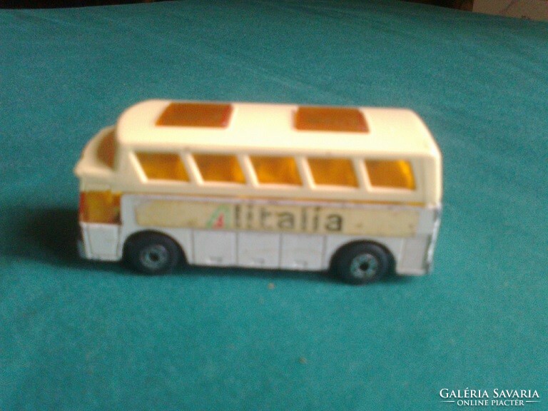 Matchbox (1977) Alitalia airport/tourist bus