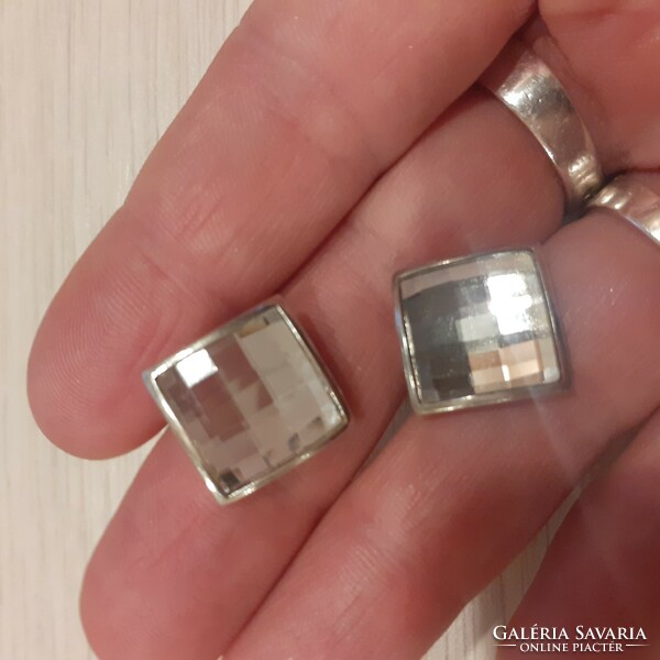 Shiny cube silver earrings