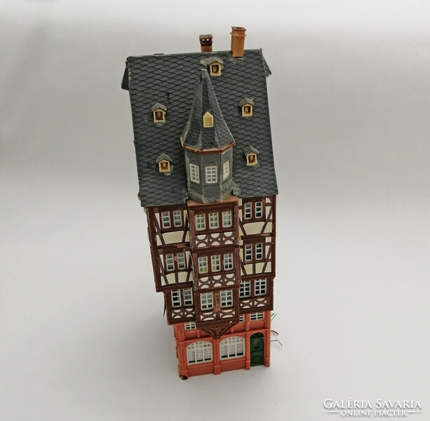 Faller épület - Városi ház - Terepasztal modell, Modellvasút