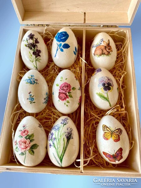 Húsvéti nyuszi mintás fehér fa doboz 9 db decoupage tojás egyedi kézműves ajándék
