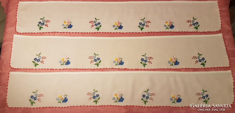 5 Pieces, old, beautiful hand-embroidered shelf cloth 81 cm x 13~14 cm