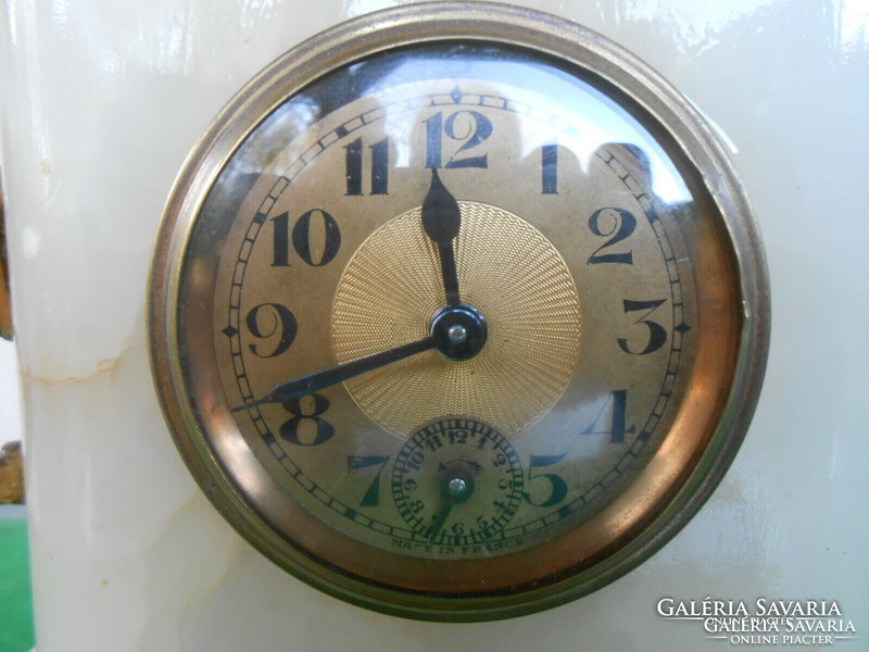French table / fireplace clock