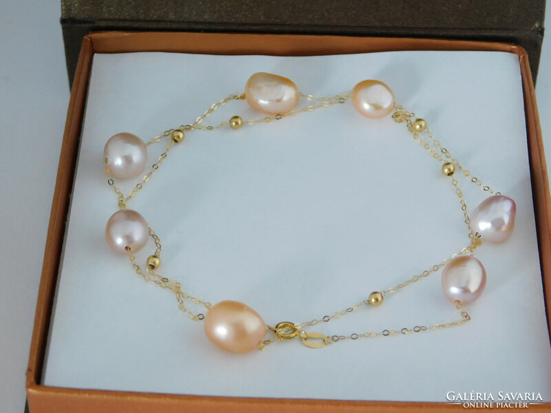 18 K gold necklace with colorful baroque pearls