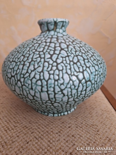 Türkisz repesztett mázas váza