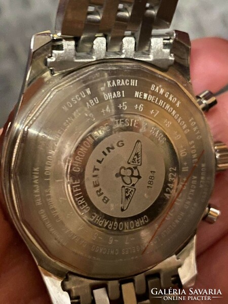 Breitling navitimer replica watch.