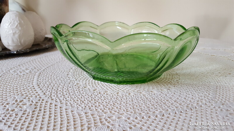 Nice thick glass bowl with green palm tree