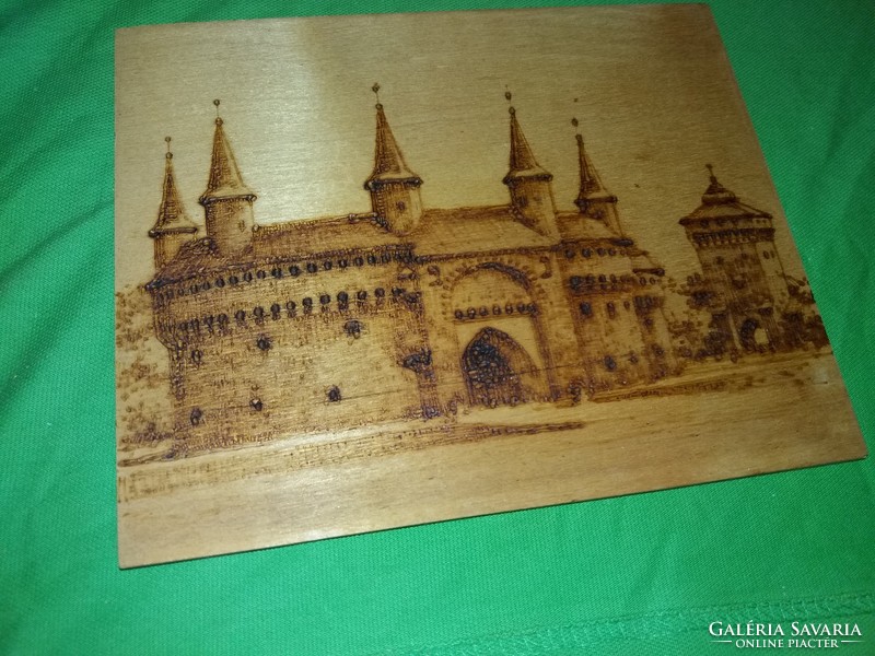 1975. Kraków-Barbakan wood-burnt mural with +d effect travel souvenir souvenir 20x16cm according to the pictures