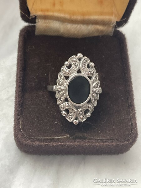 Beautiful old silver ring with black and marcasite stones