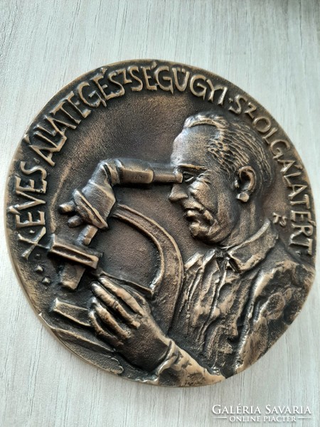 Tóth Sándor Állategészségügyi nagyméretű bronz plakett  10,3 cm saját dobozában