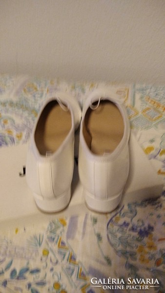 Jb.Martin (paris) new casual white lacquer ballerina shoes for women, size 40