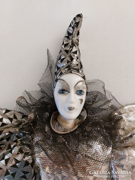 Velencei baba karneváli porcelán fejű Harlekin 36 cm