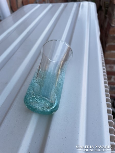 Türkisz váza vagy röviditalos repesztett Fátyolüveg fátyol karcagi berekfürdői üveg pohár Gyűjtői