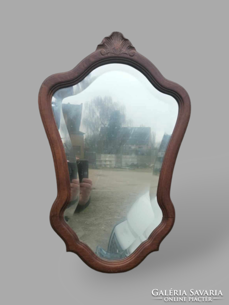 Neo-baroque mirror