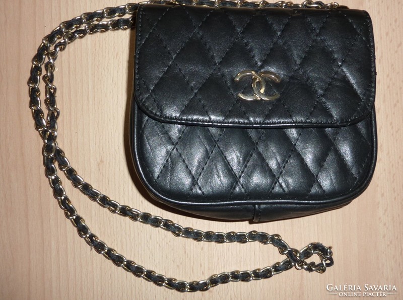 Vintage Chanel small bag