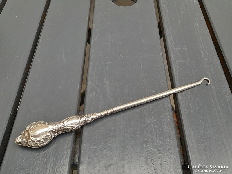 Beautifully crafted antique 800 silver shoelace puller