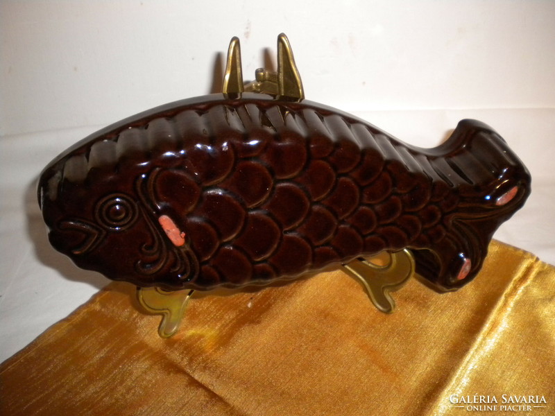 Fish ceramic baking dish. 31 Cm