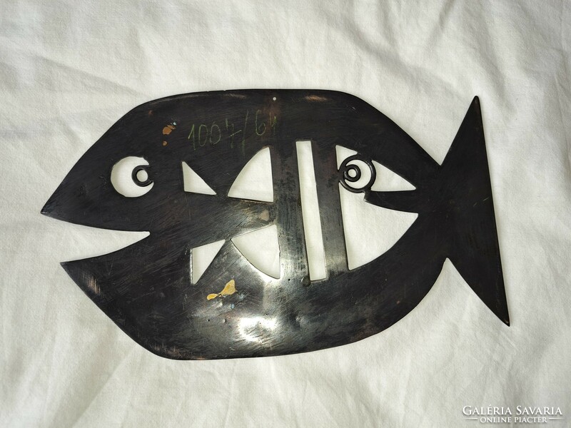 Retro Percz jànos hal bronz falikép