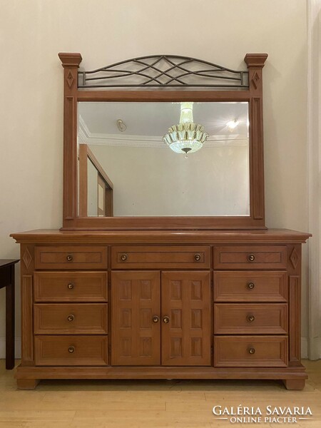 American bedroom dresser with mirror