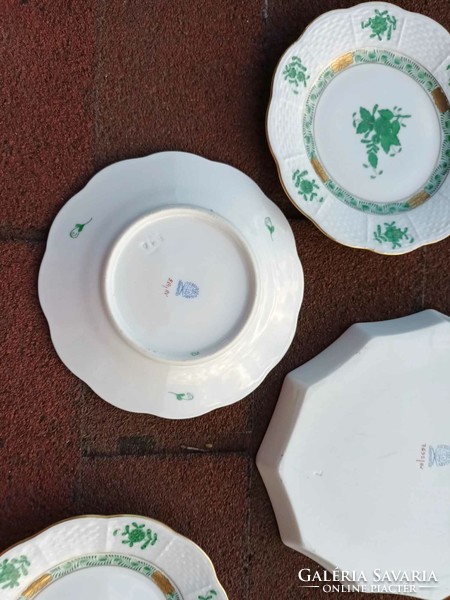 Herend Apony pattern cake plate set