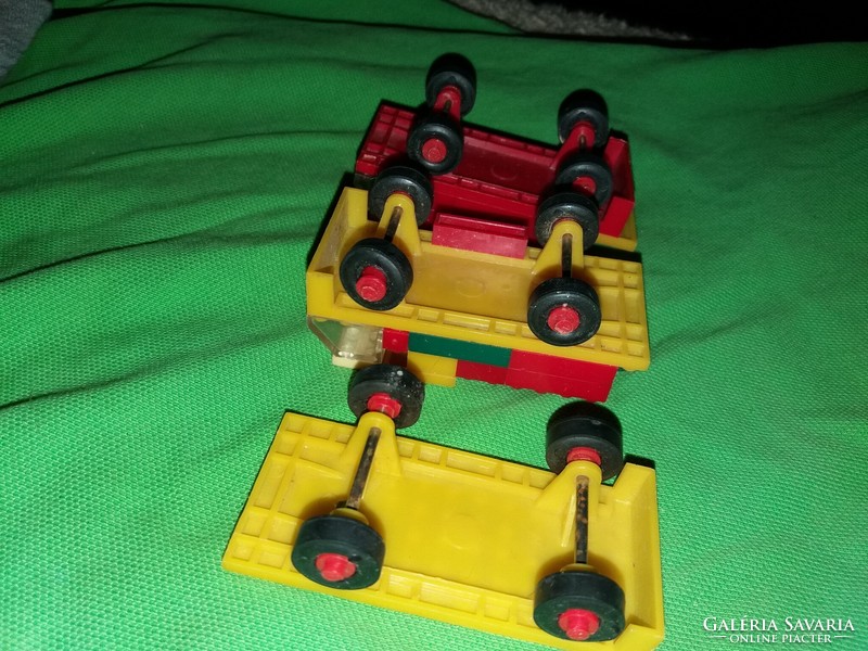 Retro trafikos LEGO bootleg kisalapú PÉBÉ építőből 3 db kisautó jó állapotban egybe képek szerint