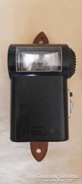 Old color-changing flashlight signal light 12x8.5x5cm