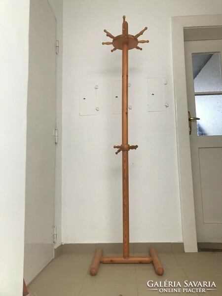 Retro, wooden hanger. XX.Szd. Second half. In absolutely good condition. Size: 177 cm tall and 38 cm at the top