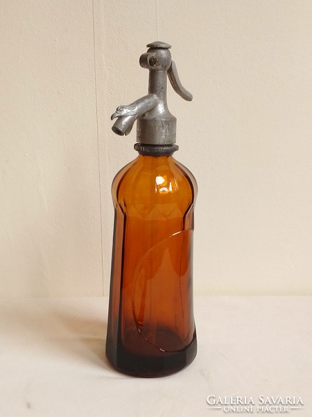 Antique amber brown soda bottle, metal head with bird's beak, Petz nagyvárad vétő sandor 1941 vitromethane